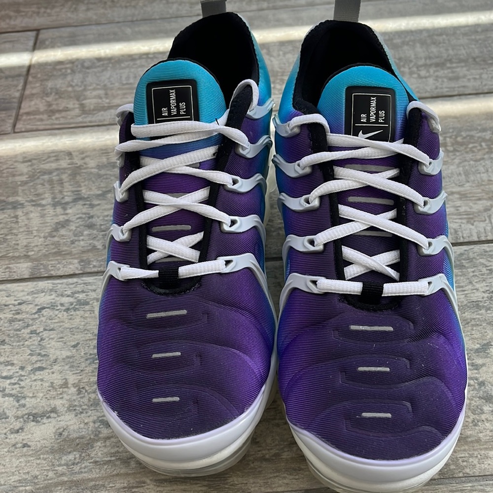 Nike Vapormax Plus Womens shoes